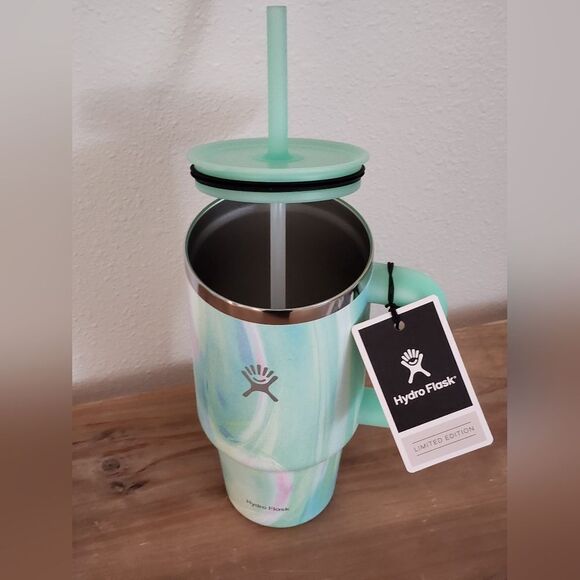 Hydro Flask Limited Edition Tumbler - Picture 7 of 7